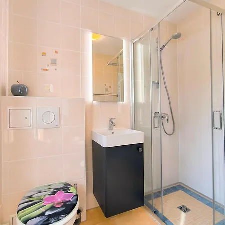 Ruegen_fewo 123 公寓 *